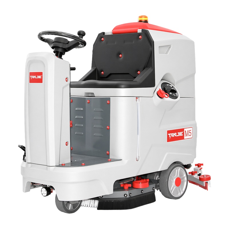 佛山坦洁驾驶式洗地机M5【单刷】